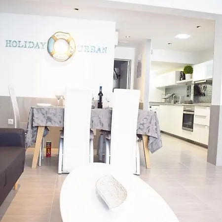 Urban Дом отдыха Коральео